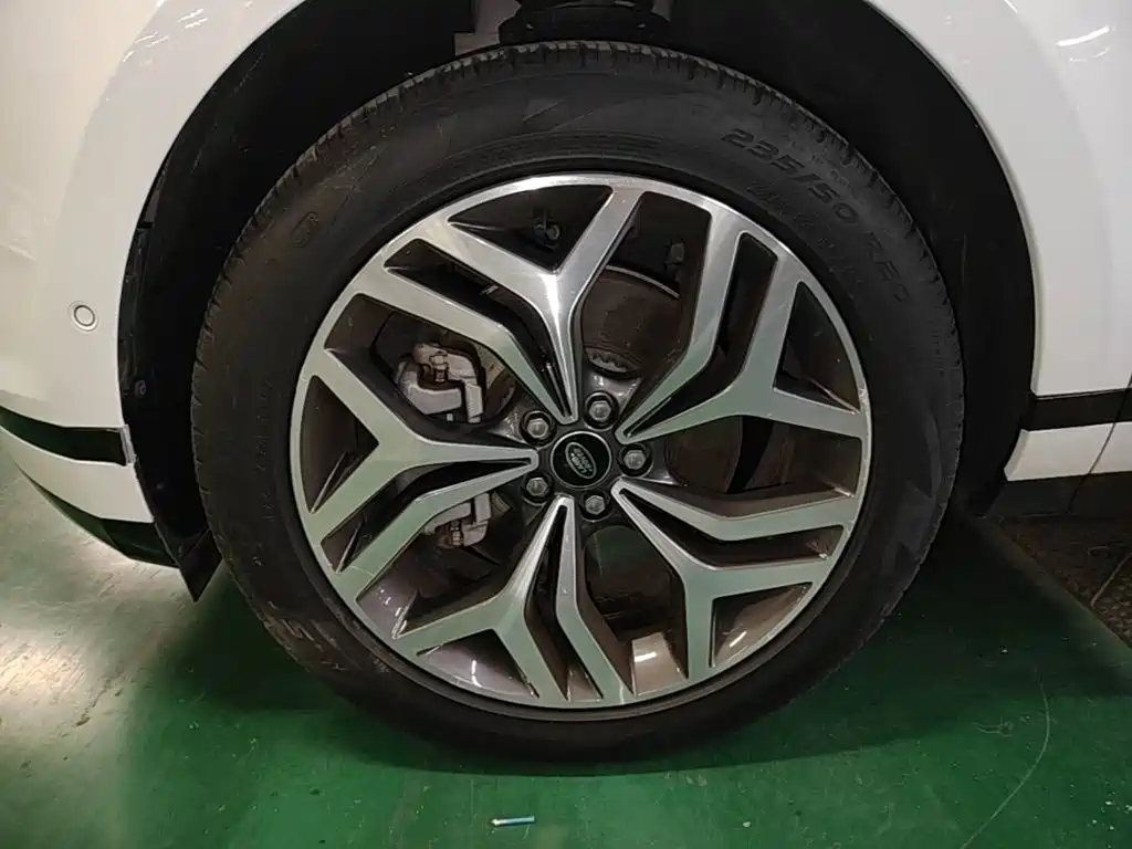 Land Rover Evoque — миниатюра 22