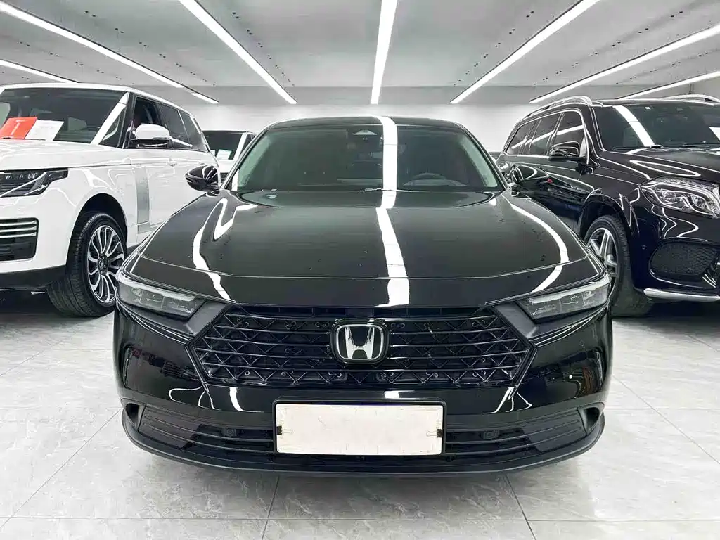 Honda Accord 2023 260TURBO Smart