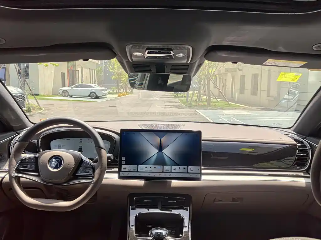 BYD Han 2025 DM-i Smart Drive 125KM Flagship