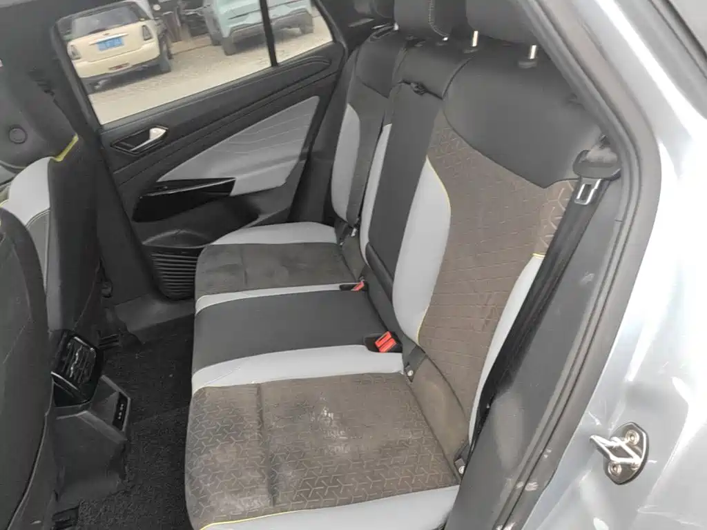 Volkswagen ID.4 X — миниатюра 17