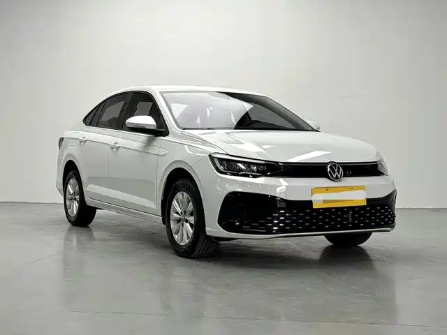 Volkswagen Lavida — миниатюра 3