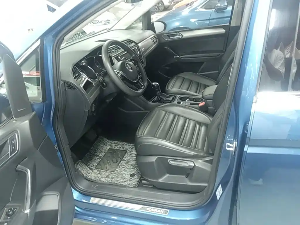 Volkswagen Touran — миниатюра 15
