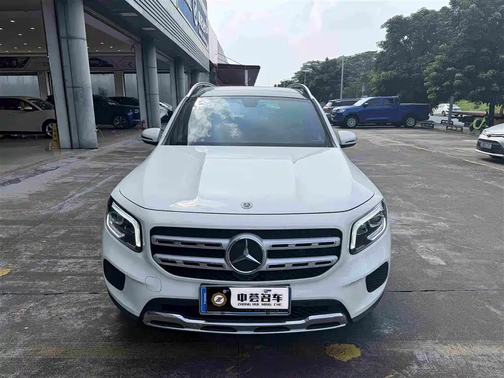 Mercedes-Benz GLB — миниатюра 2