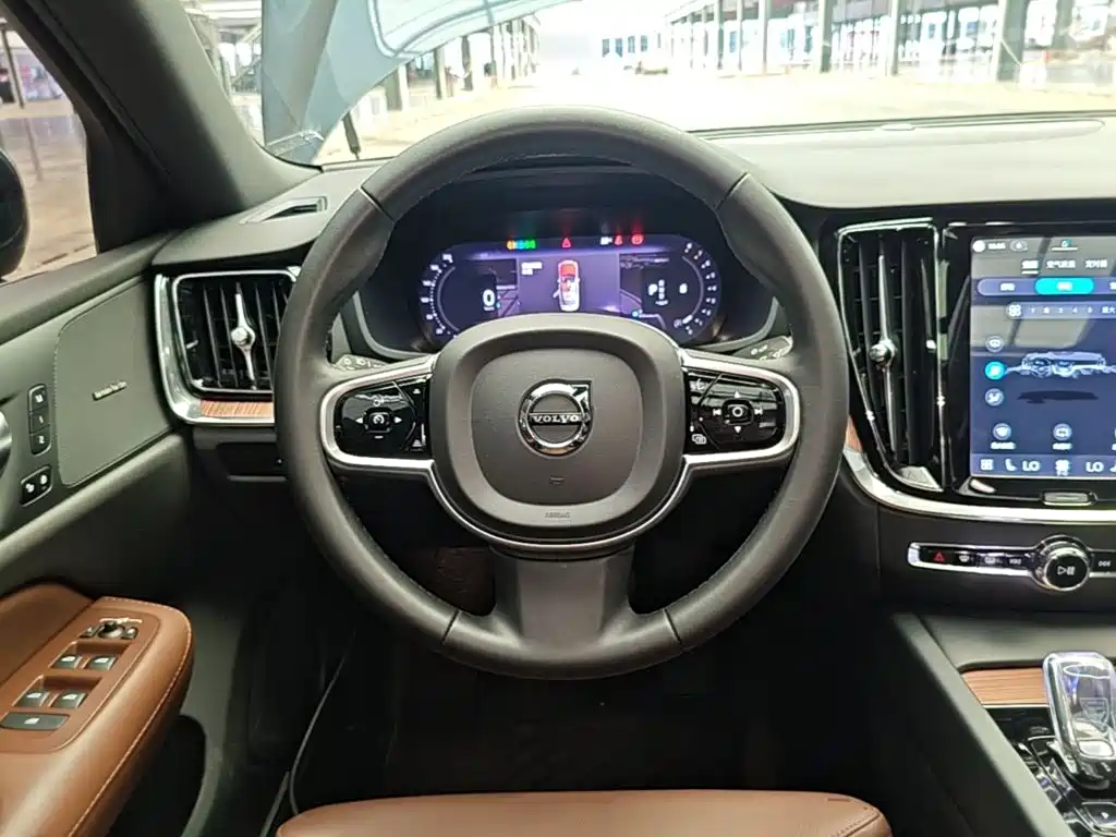 Volvo S60 — миниатюра 11