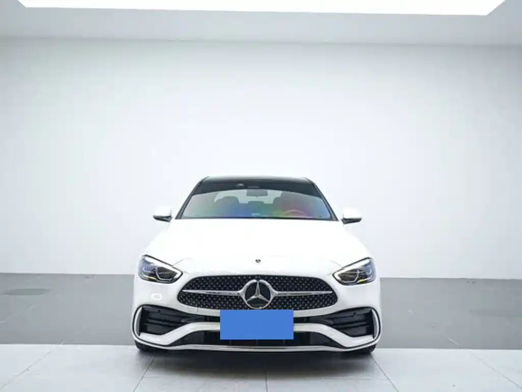 Mercedes-Benz C-Class 2024