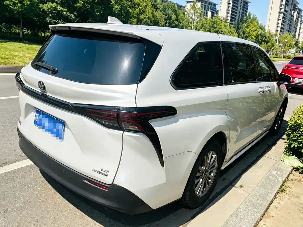 Toyota Sienna 2021 2.5L Comfort