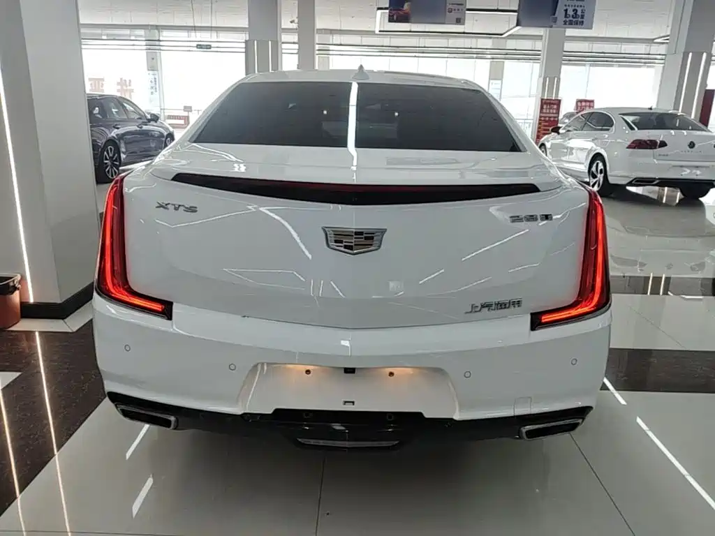 Cadillac XTS — миниатюра 6