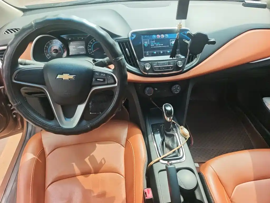 Chevrolet Cavalier — миниатюра 13