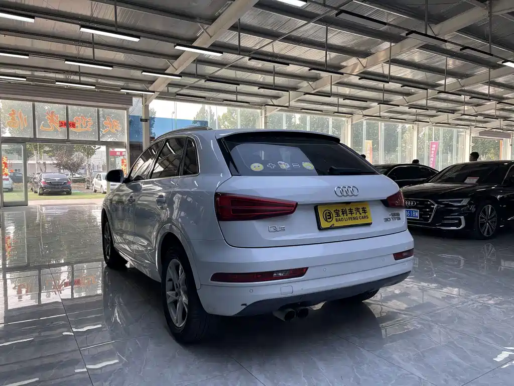 Audi Q3 — миниатюра 5