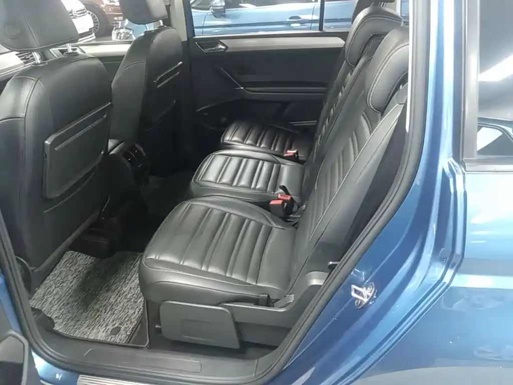 Volkswagen Touran — миниатюра 17