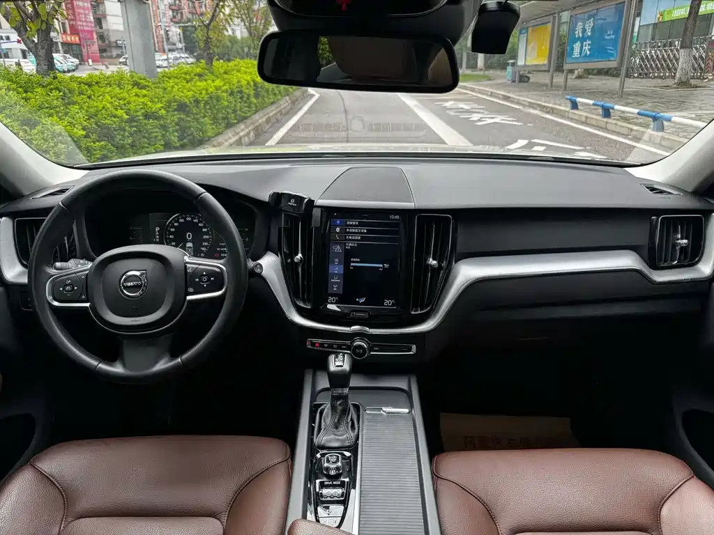Volvo XC60 — миниатюра 17