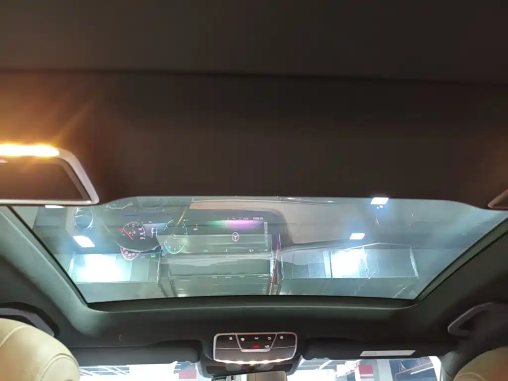 Mercedes-Benz S-Class — миниатюра 18