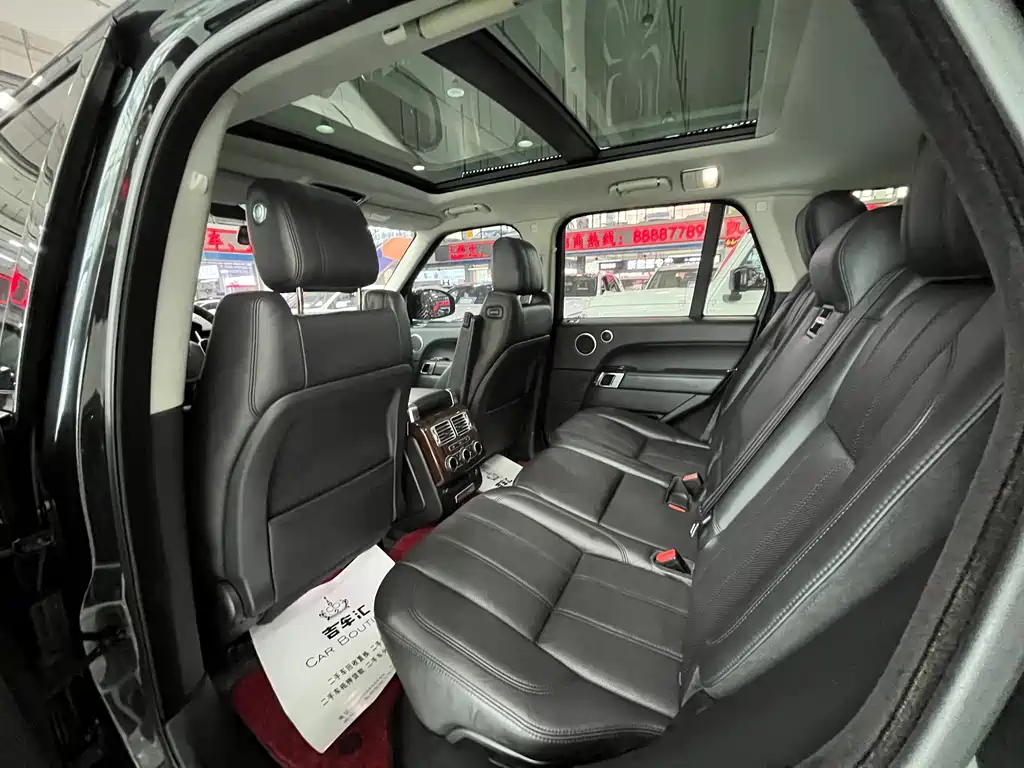 Land Rover Range Rover — миниатюра 5