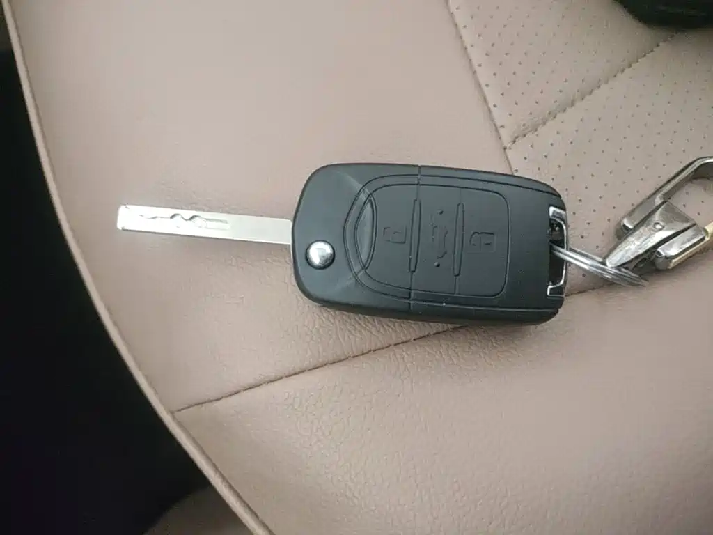 Wuling MINIEV — миниатюра 9
