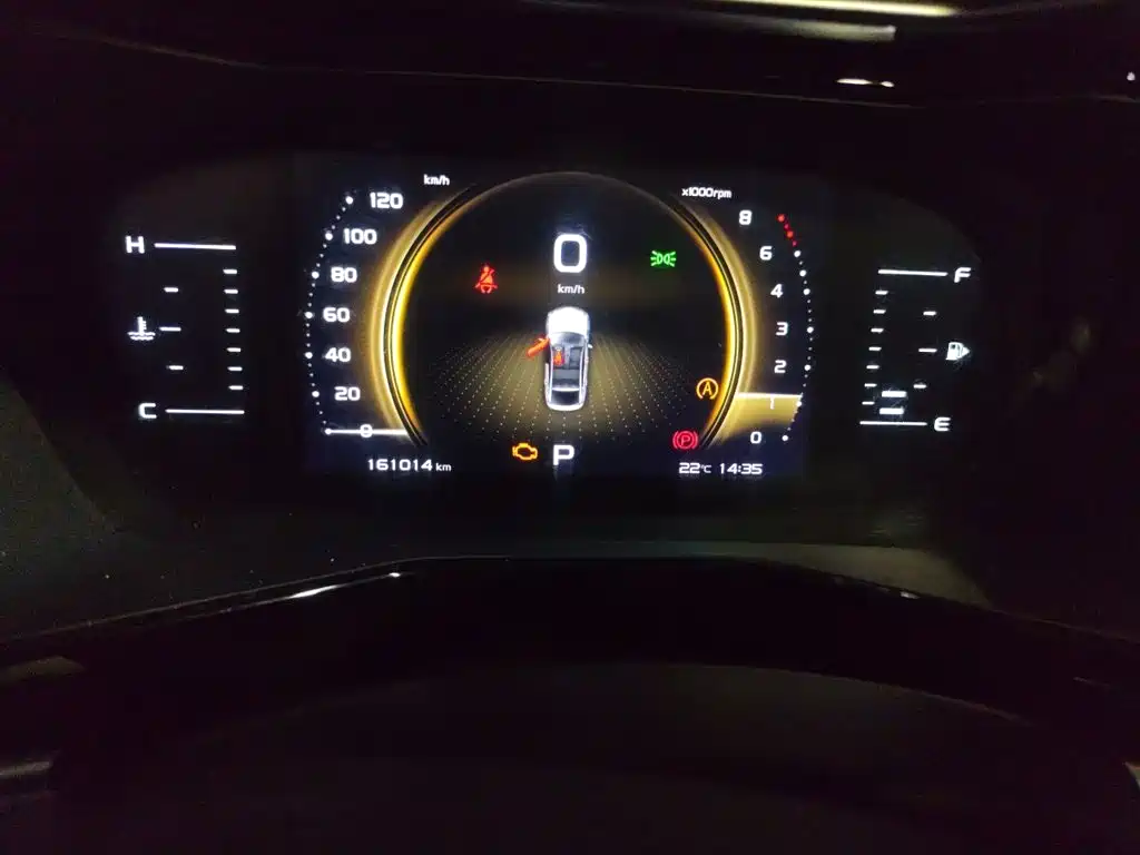 Geely Xingyue — миниатюра 13