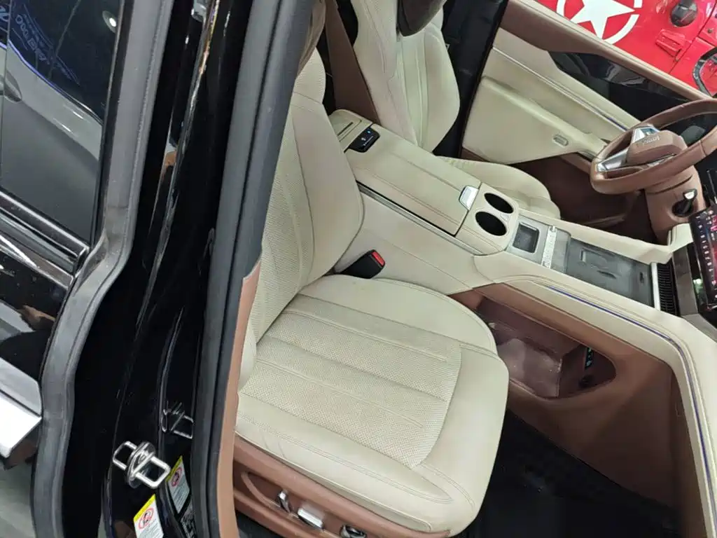 BYD Xia — миниатюра 25