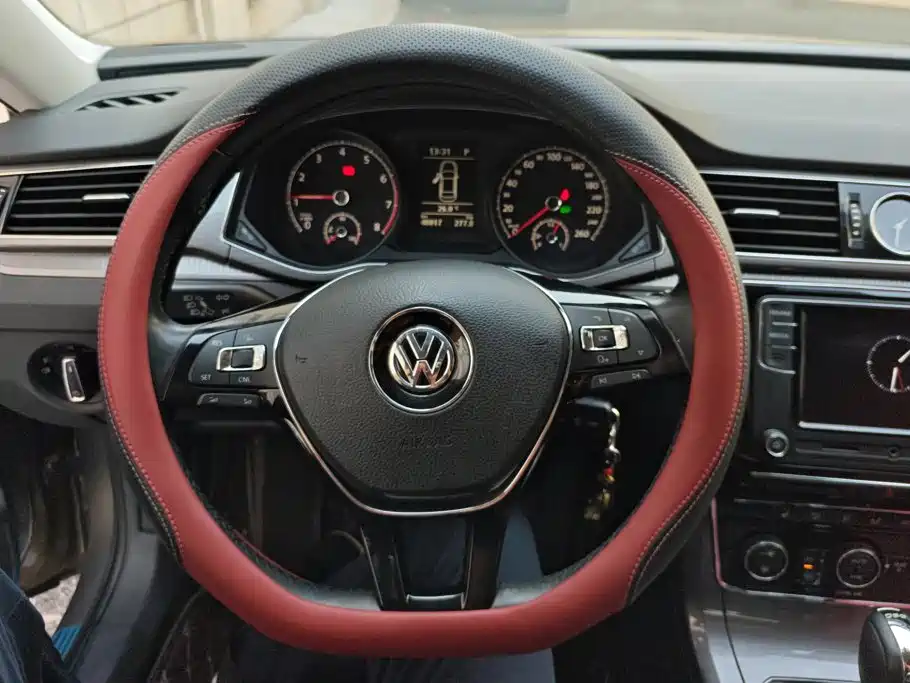 Volkswagen Passat — миниатюра 15