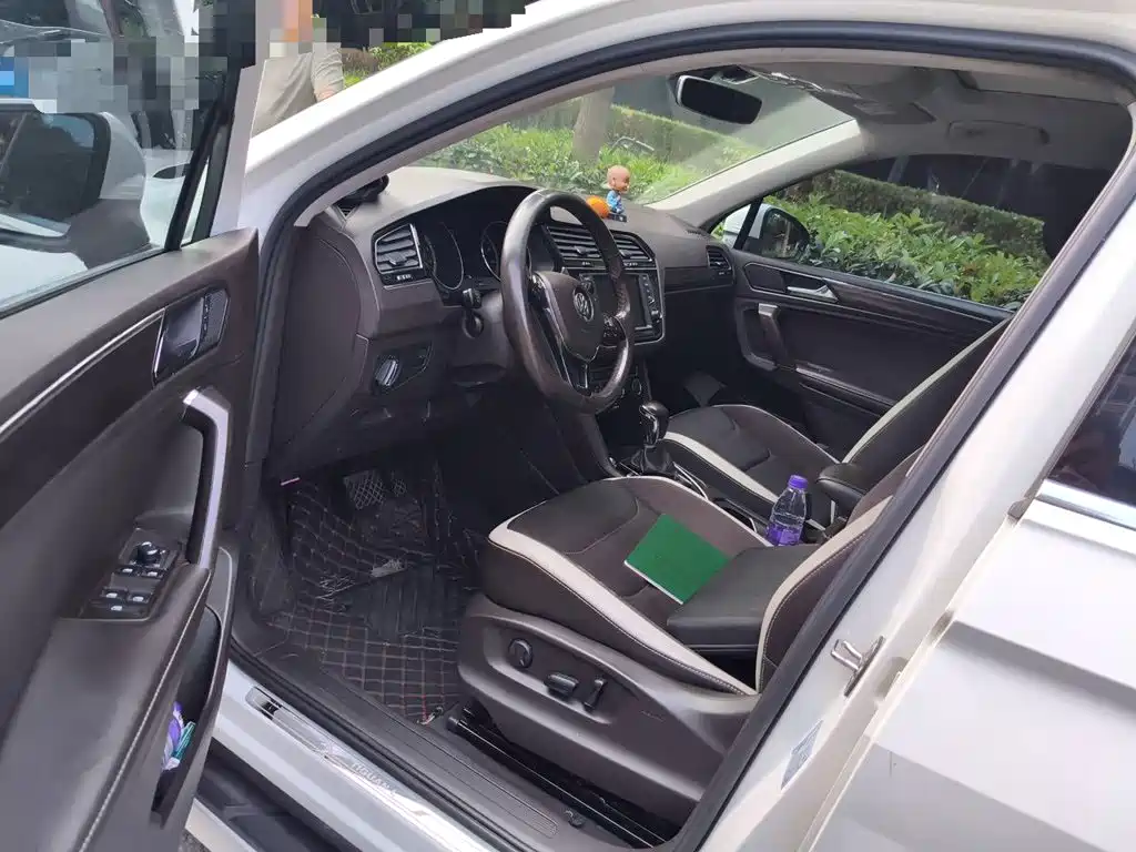Volkswagen Tiguan L — миниатюра 13
