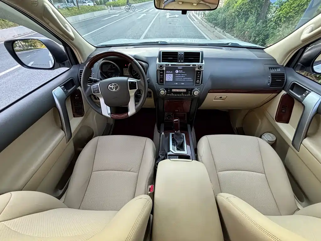 Toyota Prado (Import) — миниатюра 9
