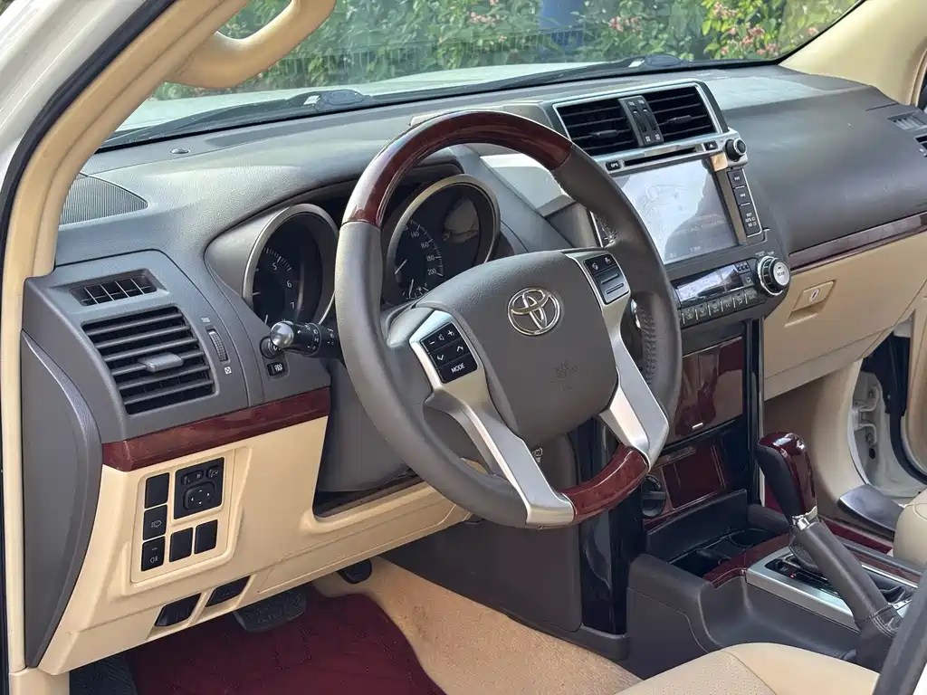 Toyota Prado (Import) — миниатюра 5