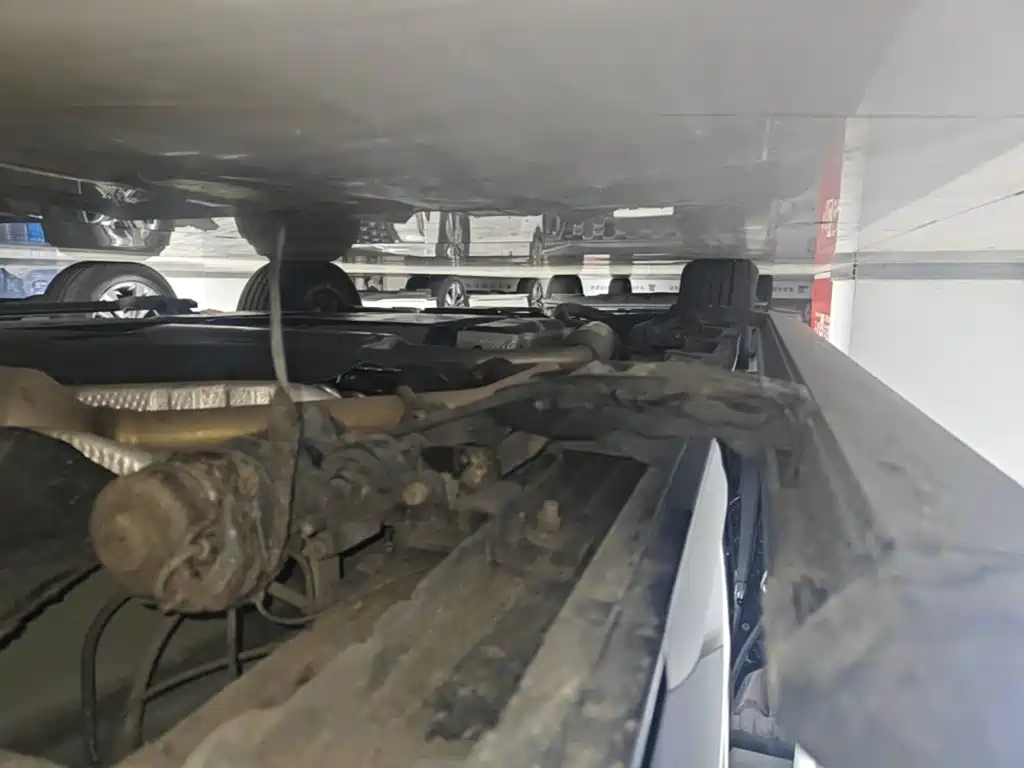 Toyota Sienna — миниатюра 21