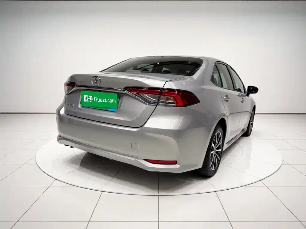 Toyota Corolla — миниатюра 4