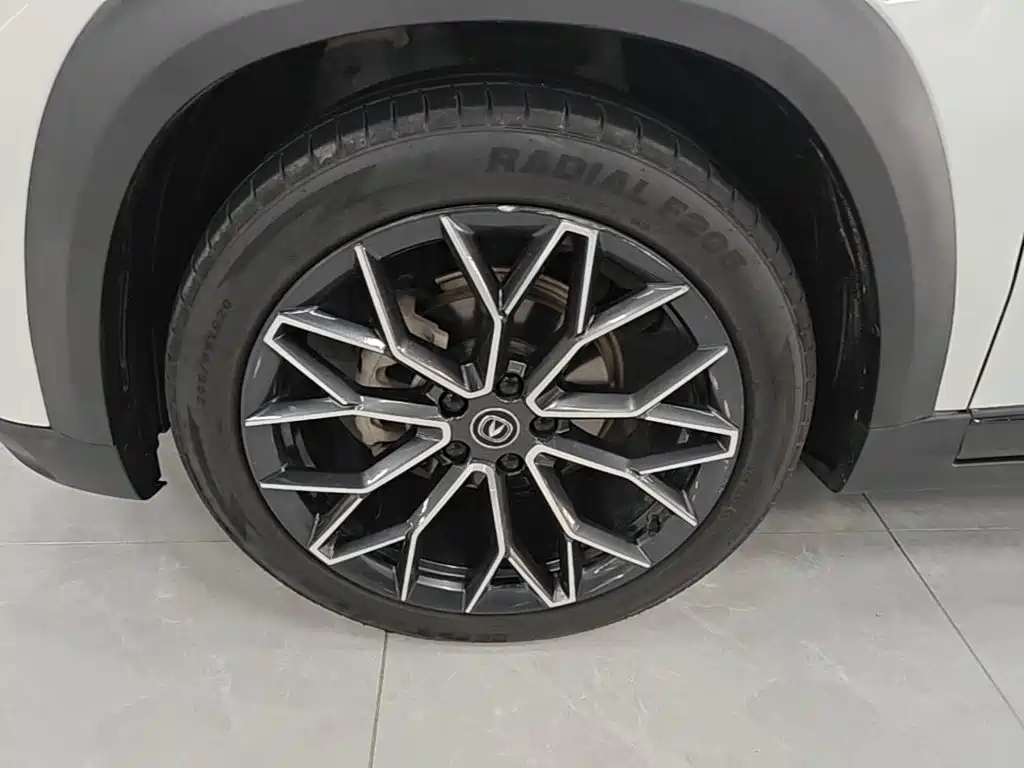 Changan UNI-T — миниатюра 23