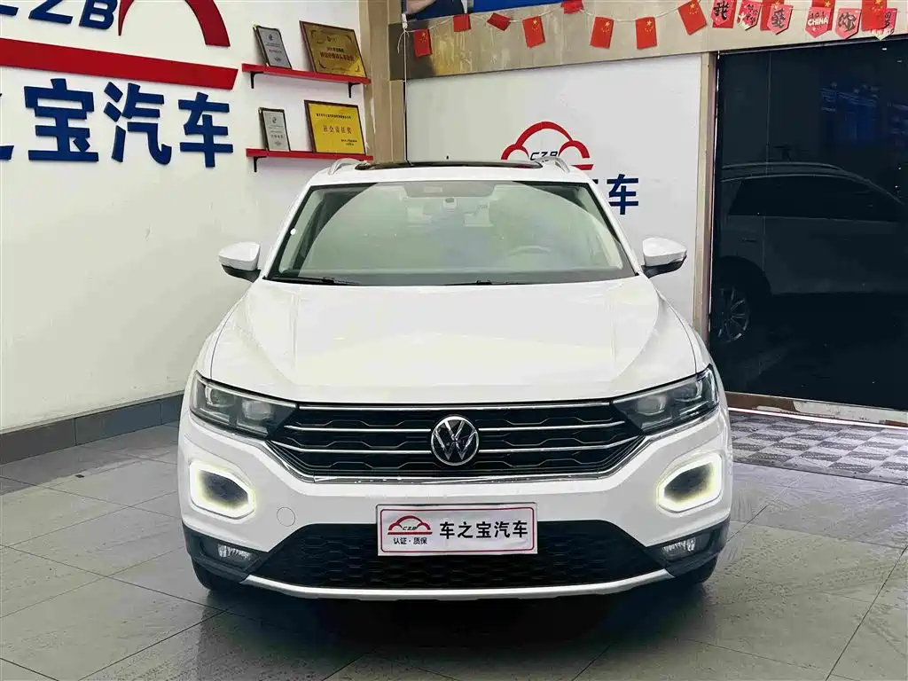 Volkswagen T-Roc — миниатюра 3