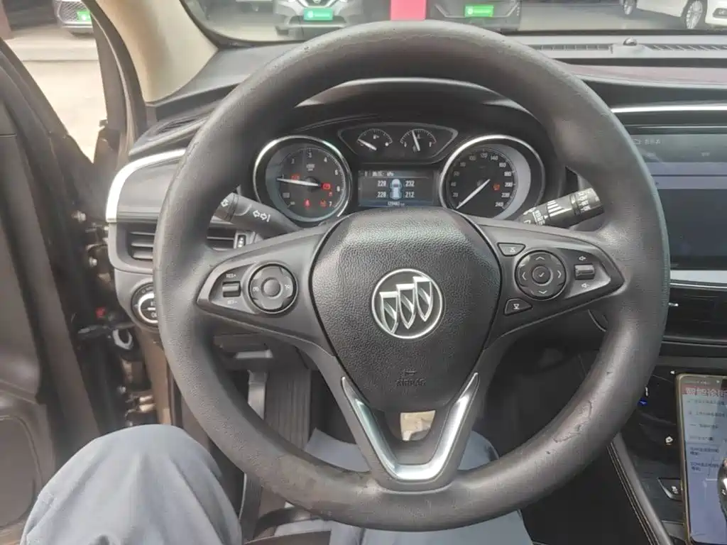Buick Envision Plus — миниатюра 11