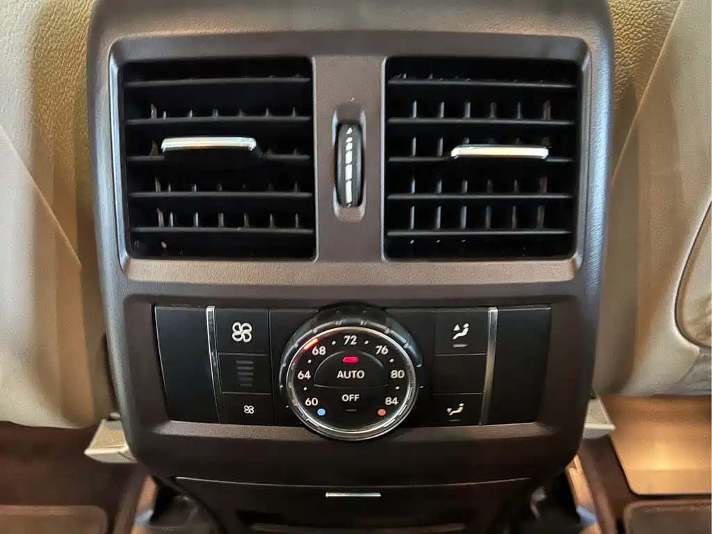 Mercedes-Benz GLS — миниатюра 19