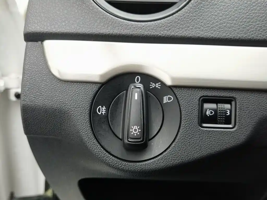 Volkswagen Jetta — миниатюра 21