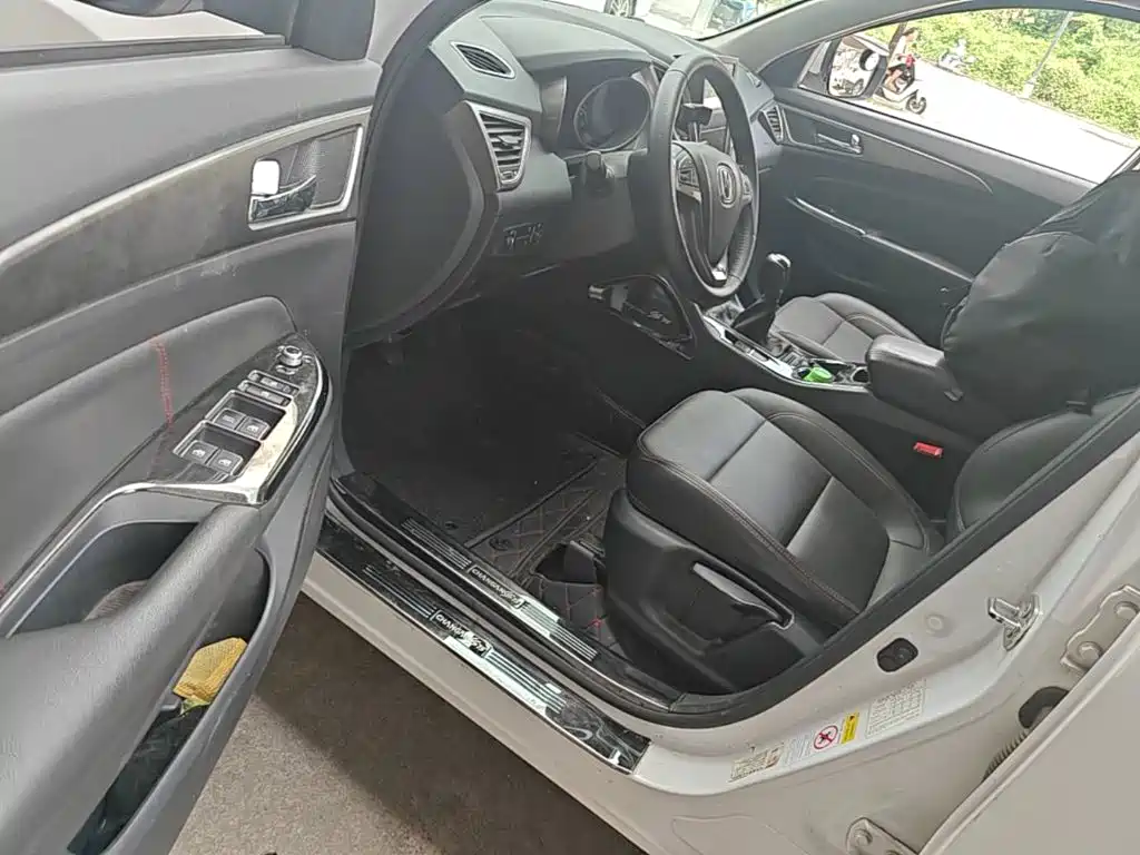 Changan CS75 — миниатюра 16