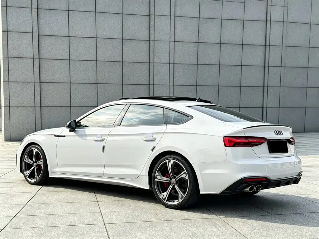 Audi A5 (Import) — миниатюра 12