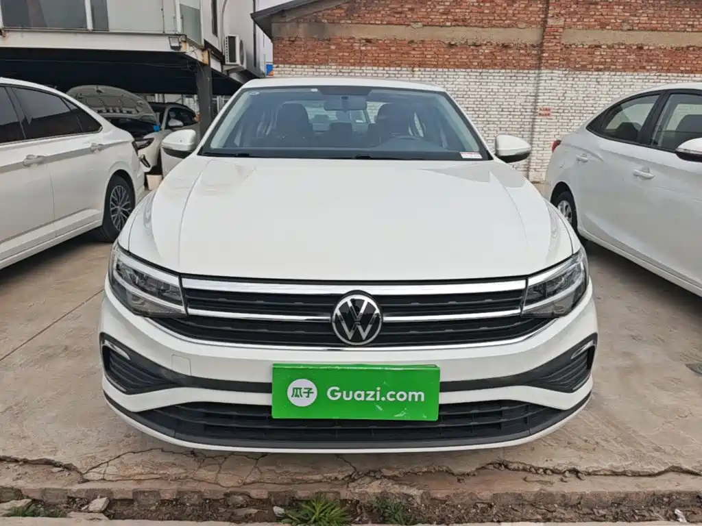 Volkswagen Bora — миниатюра 3