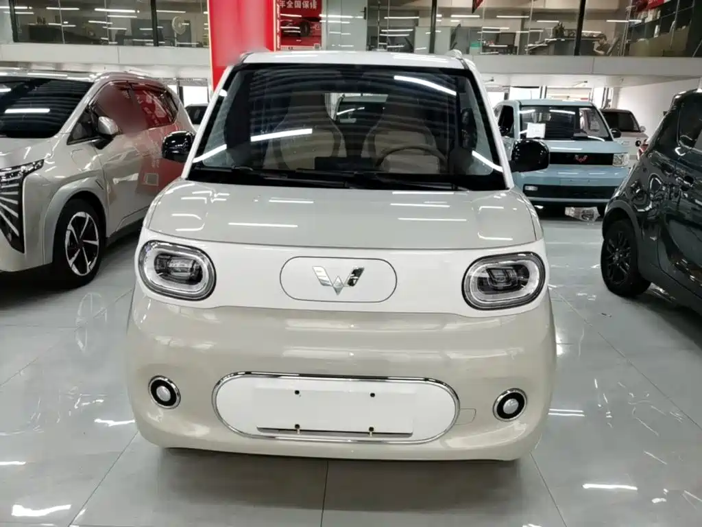 Wuling MINIEV — миниатюра 3