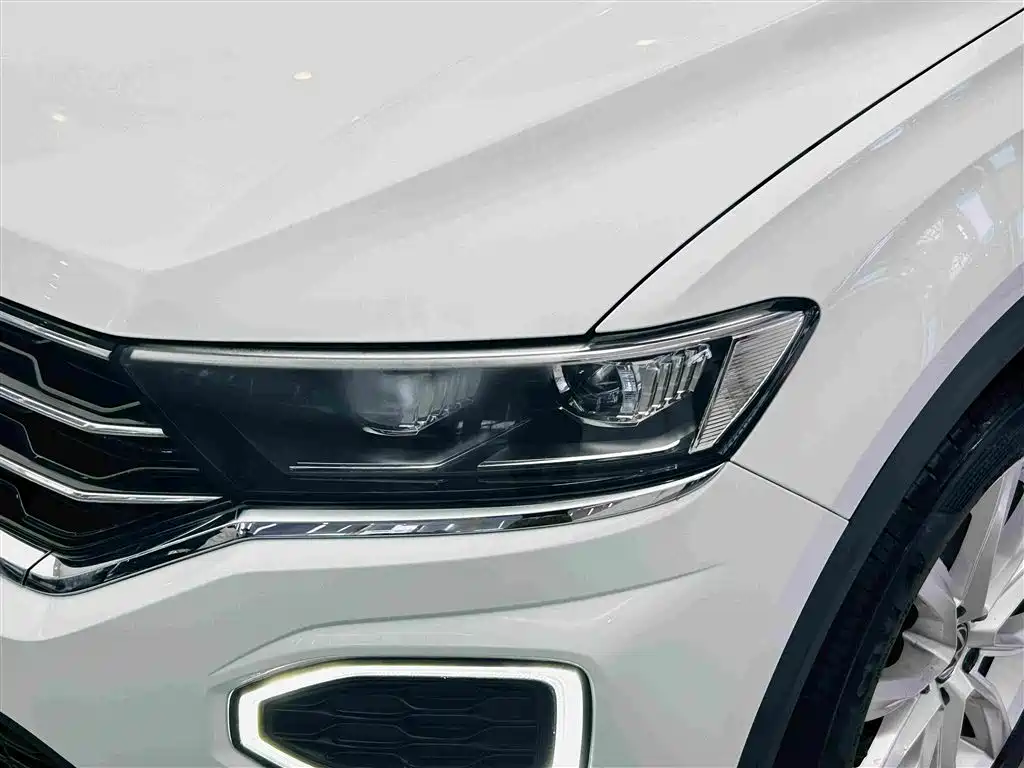 Volkswagen T-Roc — миниатюра 12