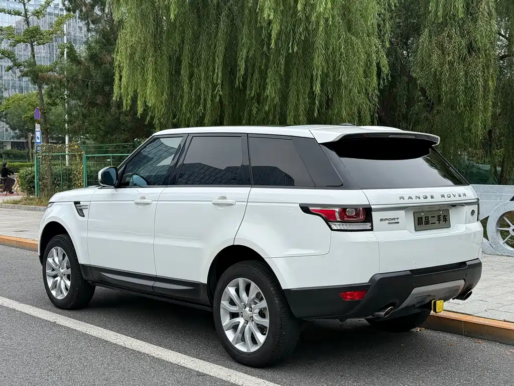 Land Rover Sport — миниатюра 5