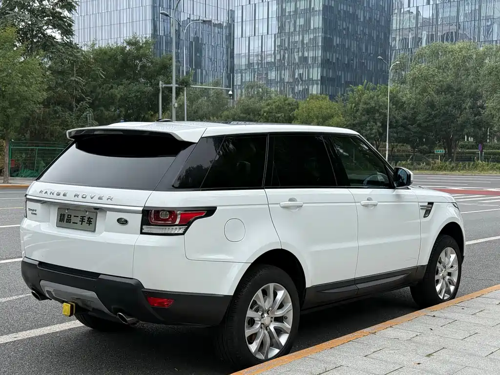 Land Rover Sport — миниатюра 8