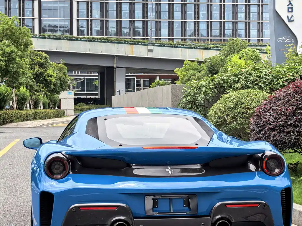 Ferrari 488 2018 488 Pista
