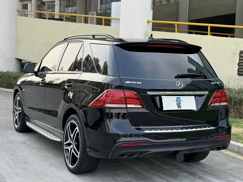 Mercedes-Benz GLE AMG — миниатюра 3