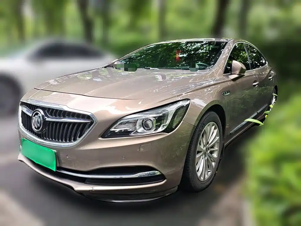 Buick LaCrosse — миниатюра 2