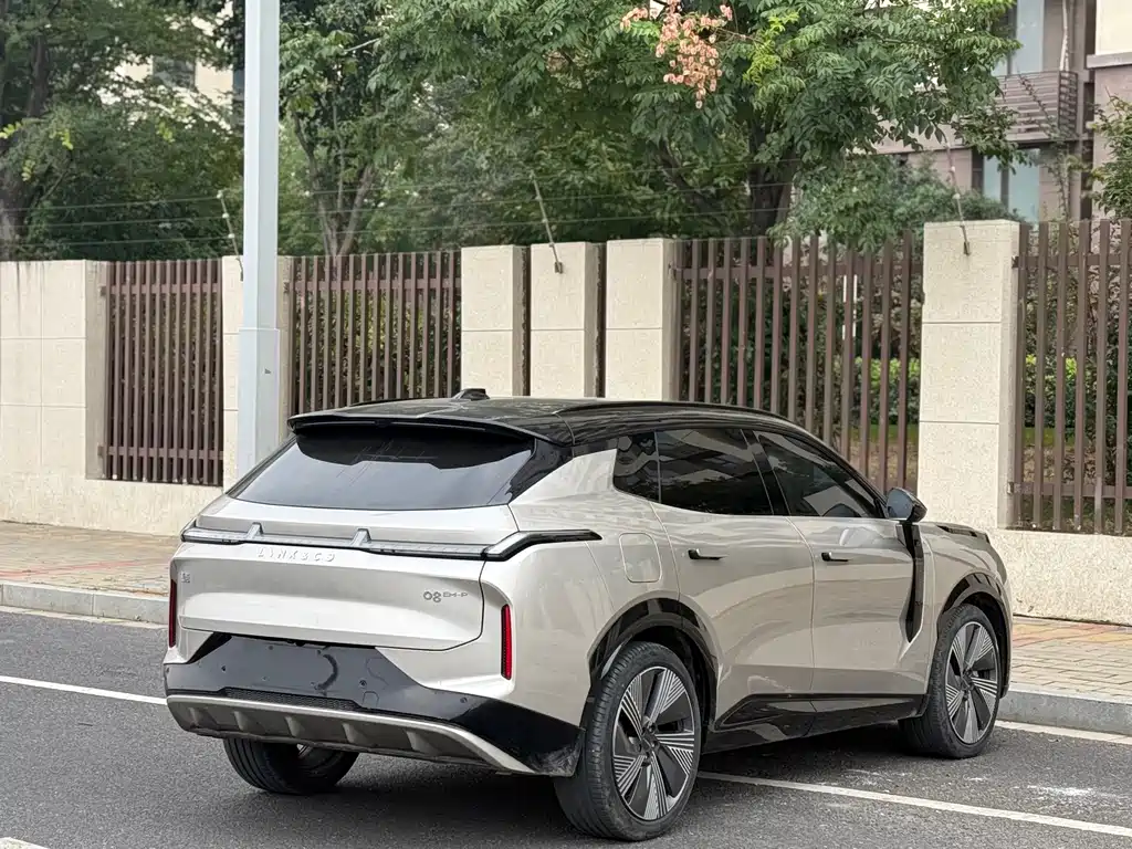 Lynk & Co 08 EM-P — миниатюра 9