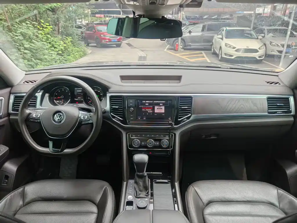 Volkswagen Teramont — миниатюра 11