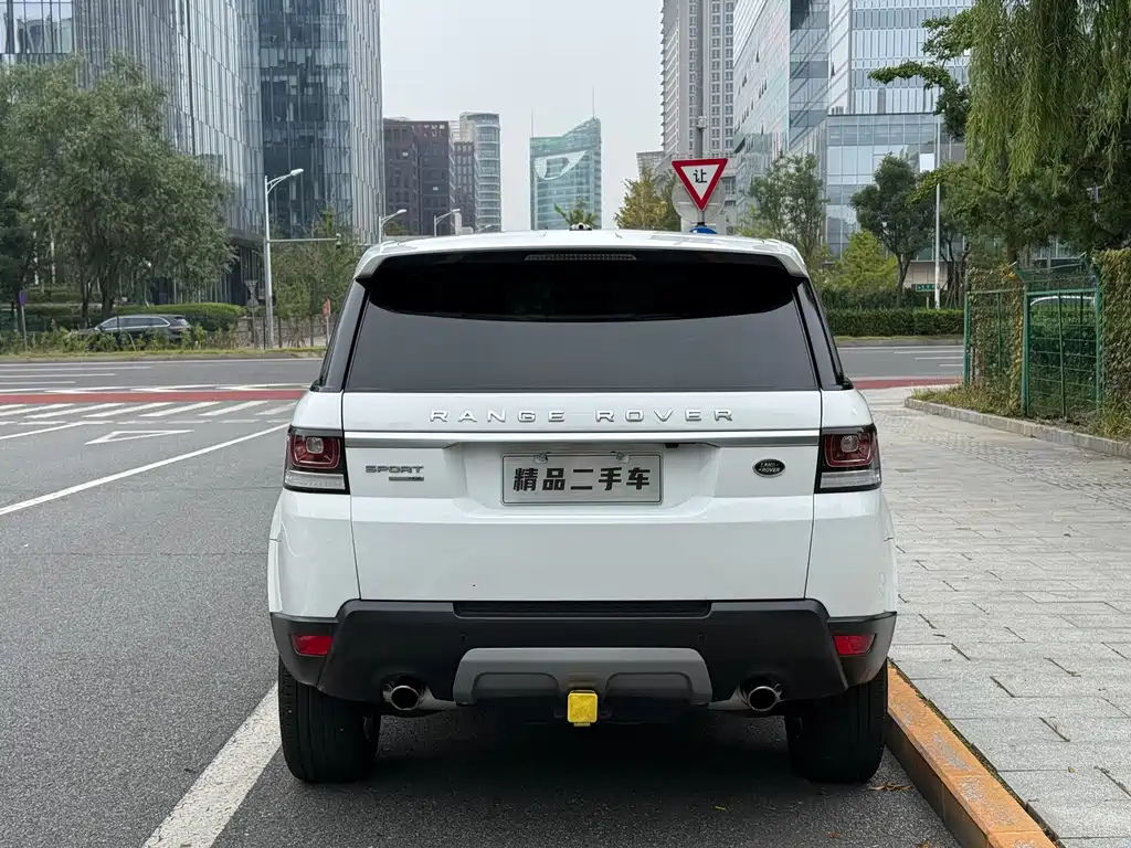 Land Rover Sport — миниатюра 4