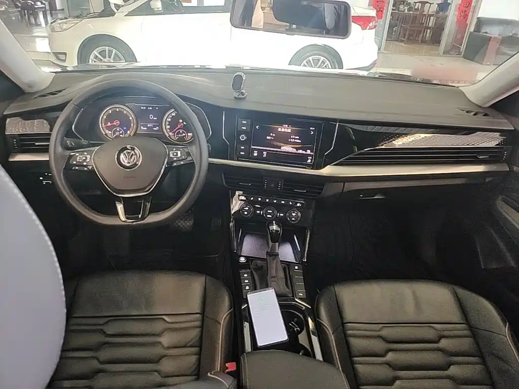 Volkswagen Passat — миниатюра 10