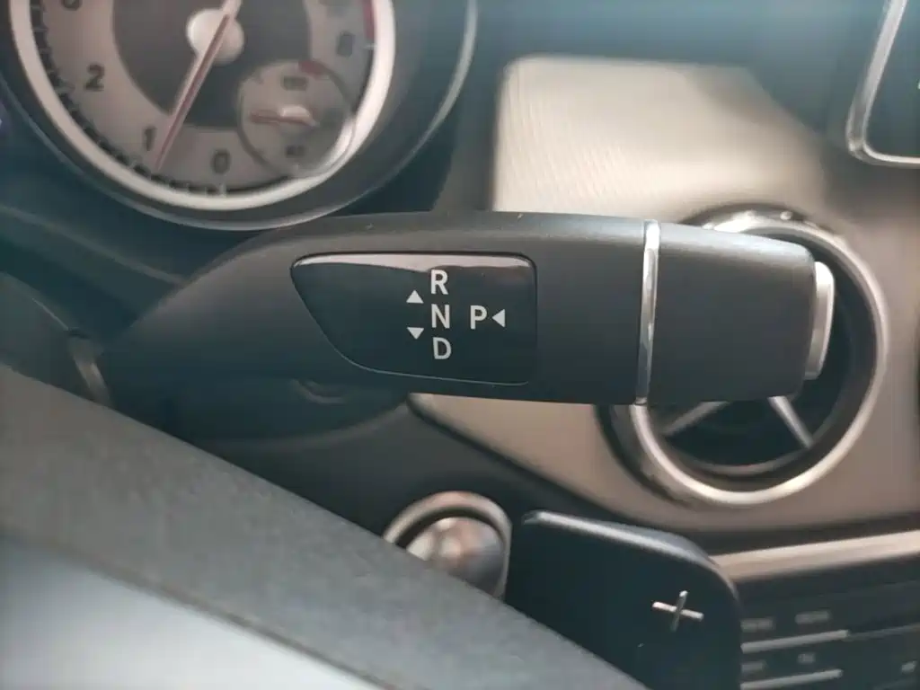 Mercedes-Benz GLA — миниатюра 14