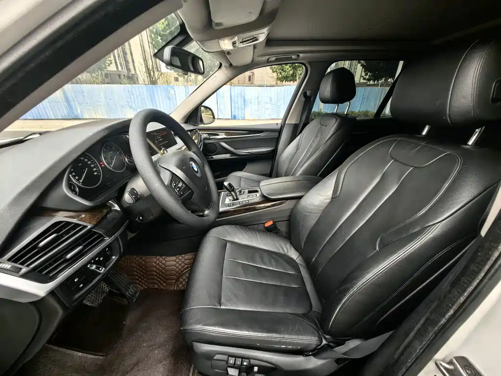 BMW X5 (Import) — миниатюра 4