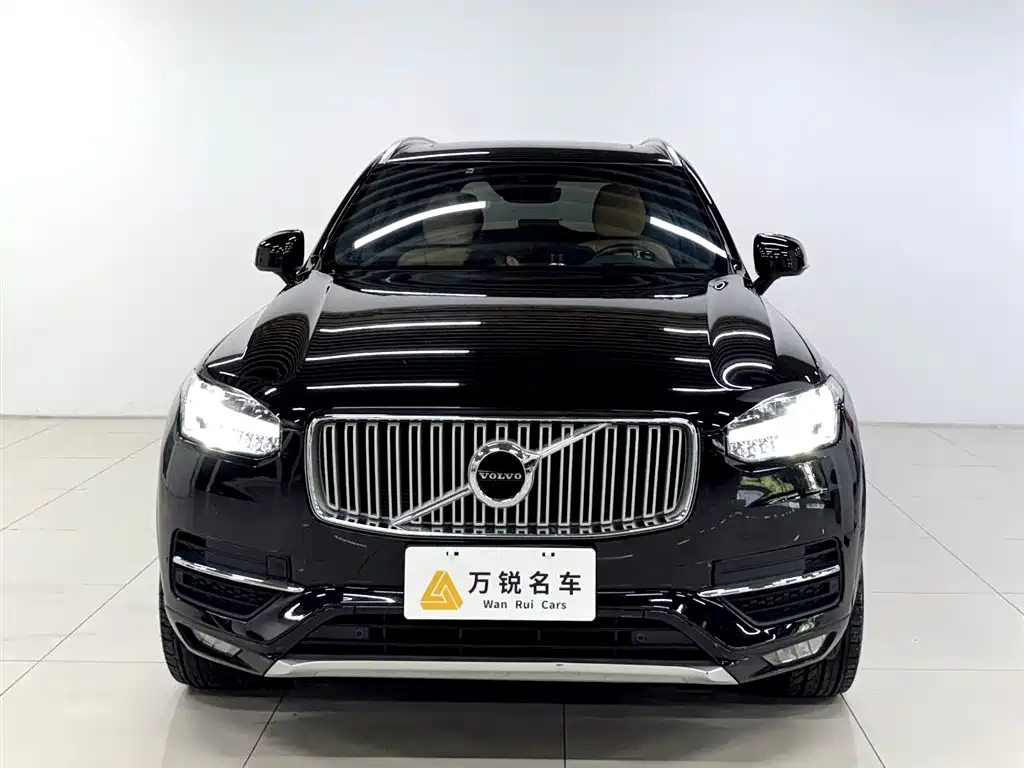 Volvo XC90 2019 T5 5 мест V