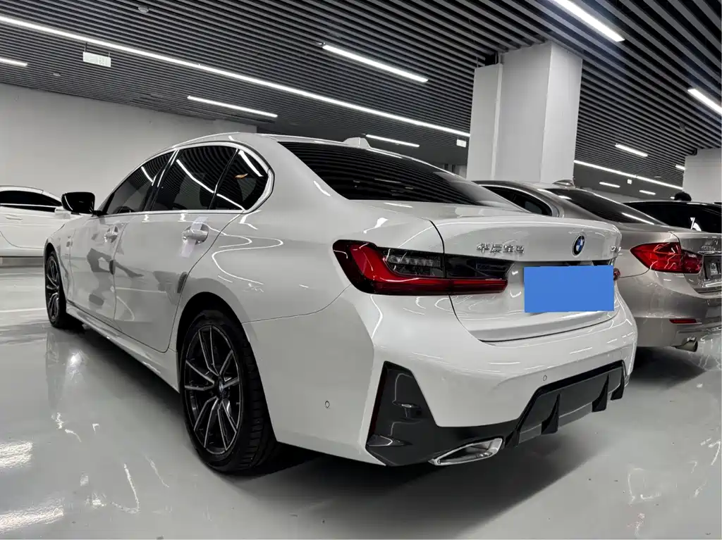 BMW 3 Series — миниатюра 18