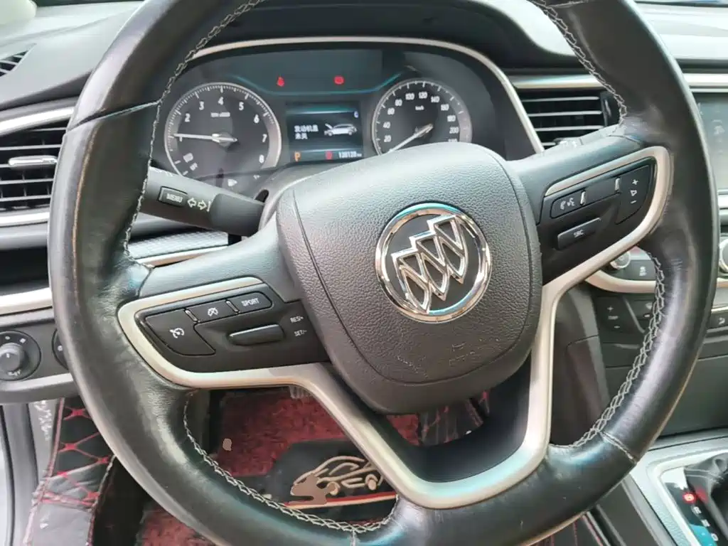 Buick Excelle — миниатюра 11